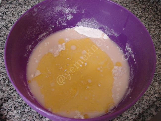 Focaccia İtalyan Ekmeği - Yapılışı (4/16) 