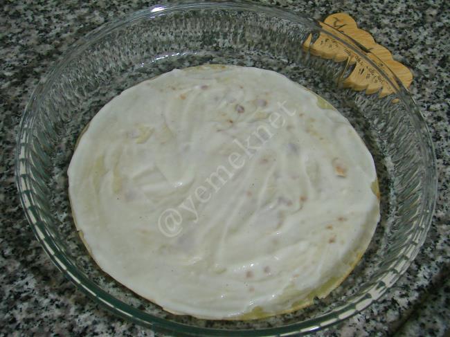 Kıymalı Krep Böreği - Yapılışı (8/16) 