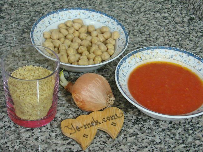 Nohutlu Bulgur Pilavı - Yapılışı (1/8) 