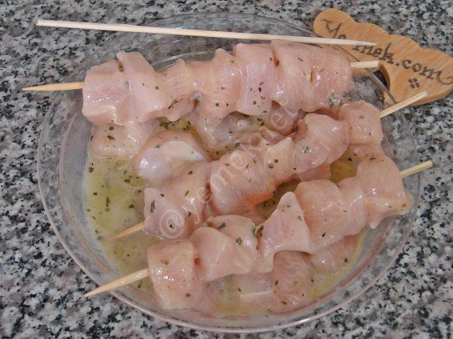 Pideli Tavuk Kebabı - Yapılışı (5/16) 
