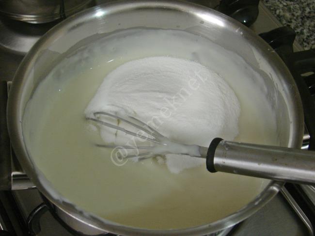 Etimekli Yalancı Profiterol - Yapılışı (2/8) 