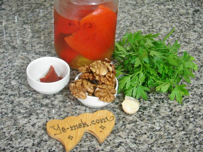 Kahvaltılık Közlenmiş Kırmızı Biber Ezmesi - Yapılışı (1/8) 