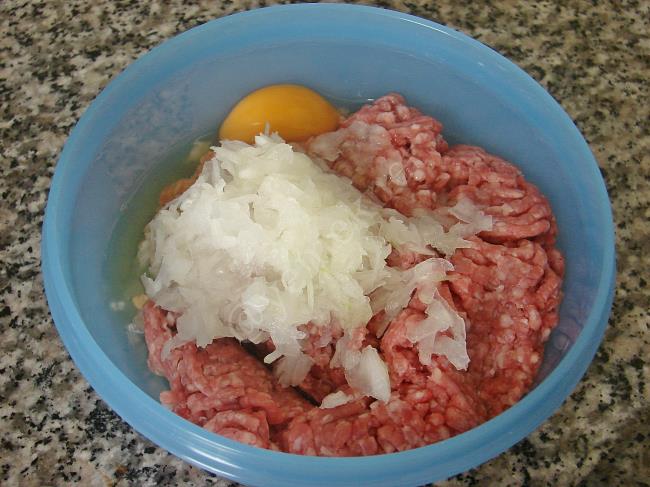 Köfteli İskender Kebabı - Yapılışı (2/16) 