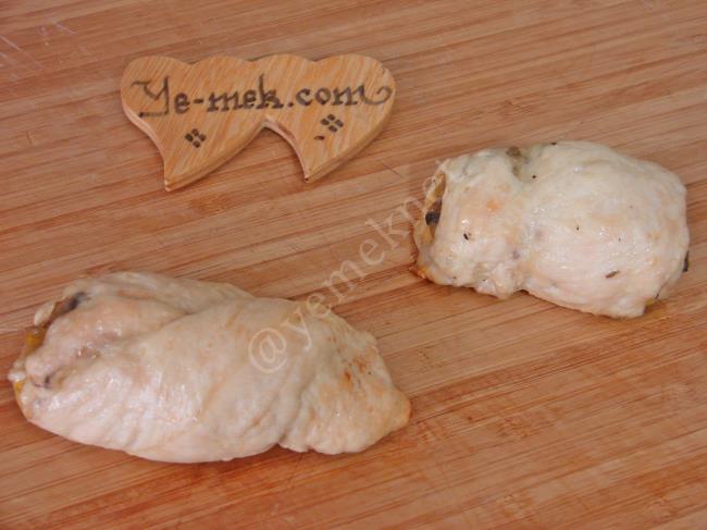 Mantarlı Tavuk Sarma - Yapılışı (12/16) 