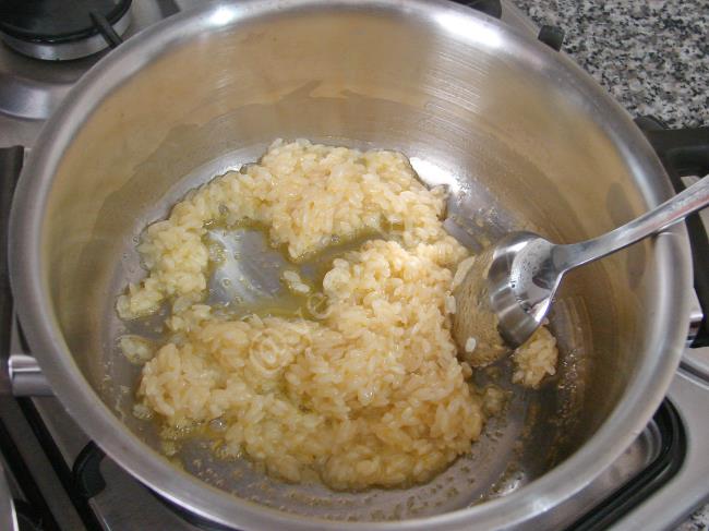 Bulgurlu Pirinç Pilavı - Yapılışı (3/8) 