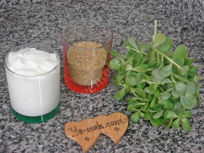 Bulgurlu Semizotu Çorbası - Yapılışı (1/12) 