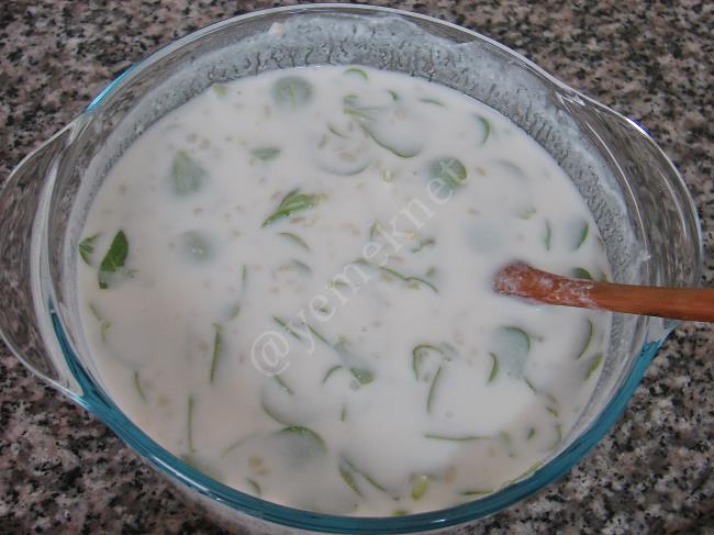 Bulgurlu Semizotu Çorbası - Yapılışı (9/12) 