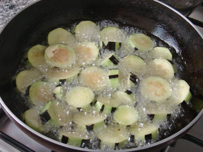 Sebzeli Şiş Köfte - Yapılışı (3/12) 