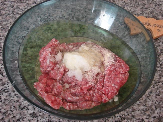 Tekirdağ Köftesi - Yapılışı (2/12) 