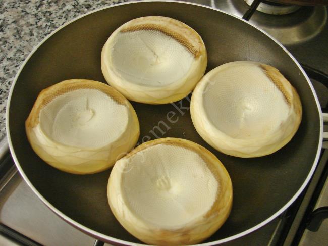 Zeytinyağlı Patlıcanlı Enginar Dolması - Yapılışı (2/16) 