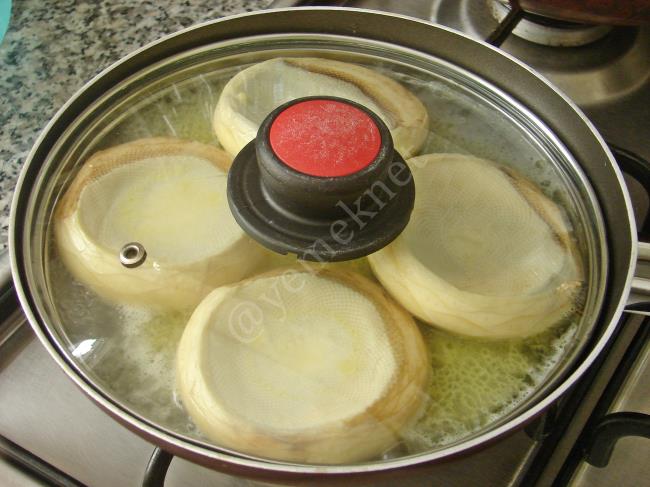 Zeytinyağlı Patlıcanlı Enginar Dolması - Yapılışı (5/16) 