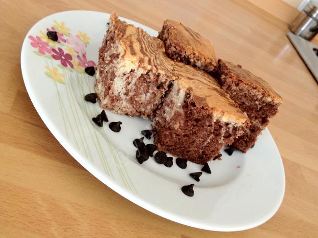 Alacalı Ebruli Kek Tarifi, Nasıl Yapılır? (Resimli) Yemek Tarifleri