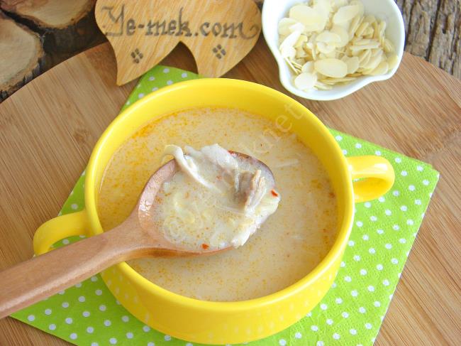 Bademli Tavuk Çorbası - Yapılışı (9/12) 