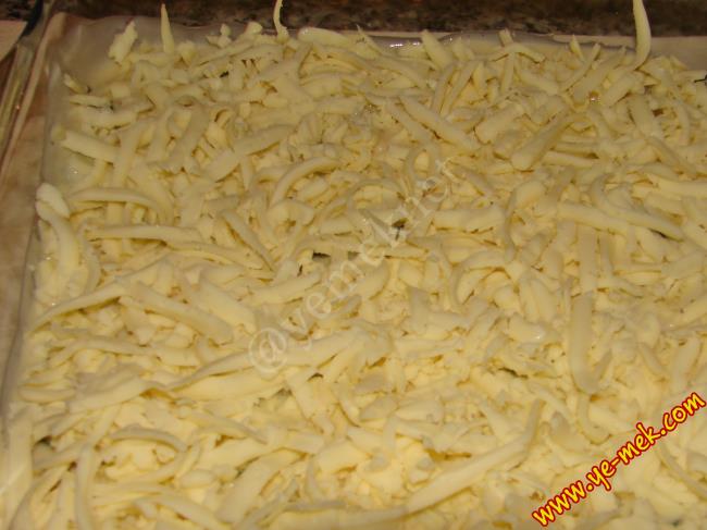 Beşamel Soslu Ispanak Graten - Yapılışı (7/12) 