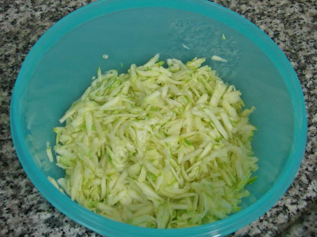 Kabaklı Cacık - Yapılışı (3/8) 