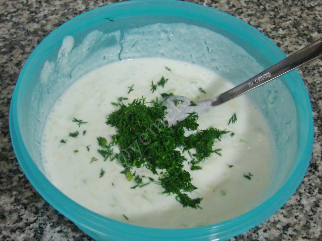 Kabaklı Cacık - Yapılışı (5/8) 