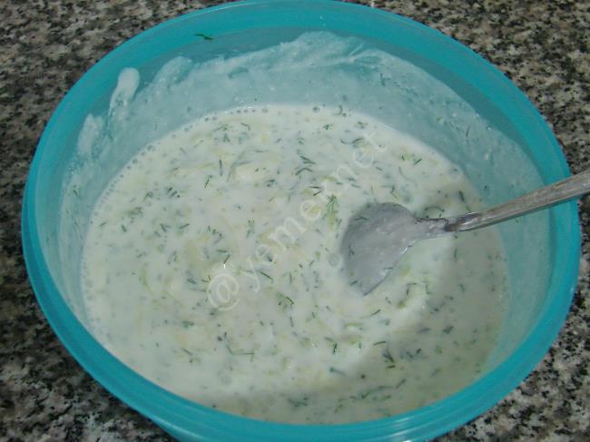 Kabaklı Cacık - Yapılışı (6/8) 