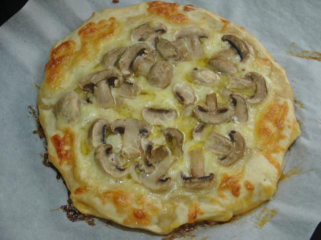 Mantarlı Kaşarlı Ev Pidesi - Yapılışı (15/20) 