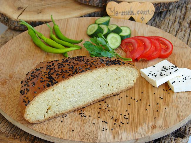 Tepside Mayali Ekmek Nefis Yemek Tarifleri