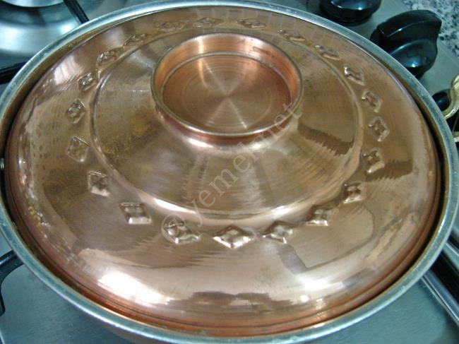 Sahanda Peynirli Yumurta - Yapılışı (5/8) 