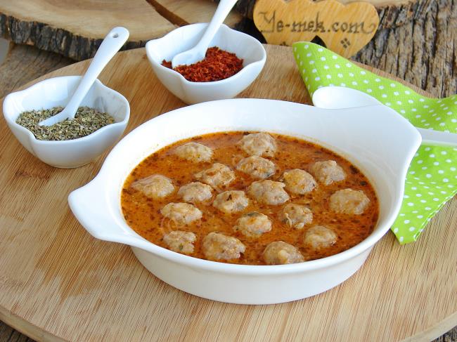 Salçalı Pirinçli Sulu Köfte - Yapılışı (13/16) 