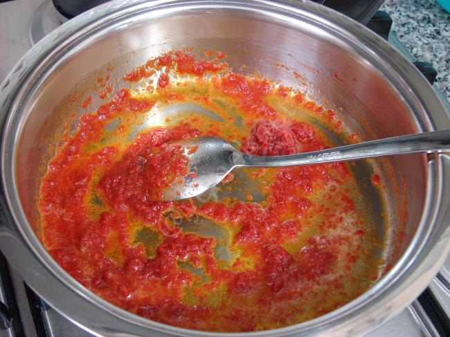 Salçalı Pirinçli Sulu Köfte - Yapılışı (8/16) 