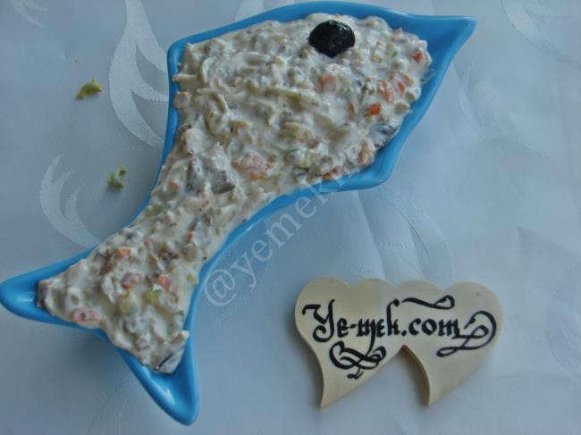 Sebzeli Yoğurtlu Tavuk Salatası - Yapılışı (14/16) 