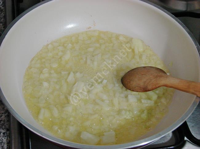 Garnitürlü Et Yemeği - Yapılışı (2/8) 