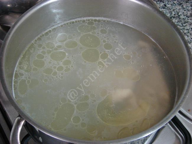 Havuçlu Patatesli Tavuk Haşlama - Yapılışı (2/12) 