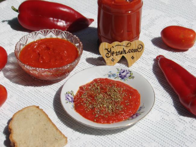 Kışlık Karışık Domates Biber Salça Konservesi - Yapılışı (17/20) 