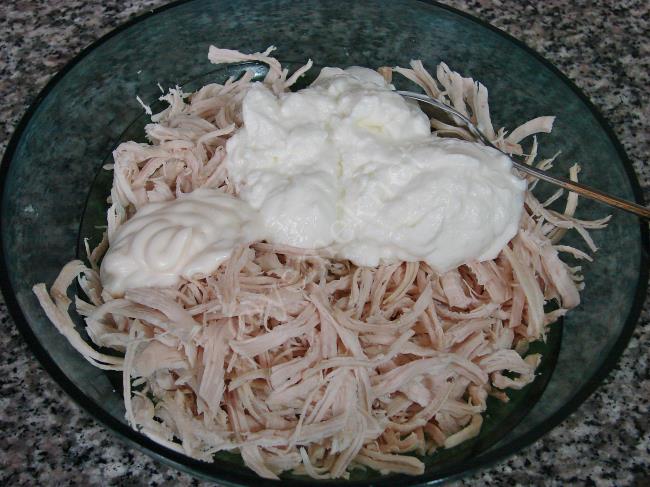 Köri Soslu Tavuk Salatası - Yapılışı (3/8) 