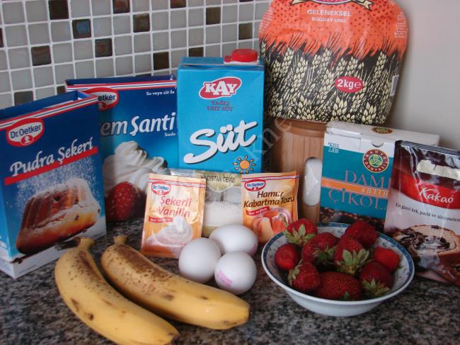 Porsiyonluk Meyveli Köstebek Pasta Malzemeleri Porsiyonluk Meyveli