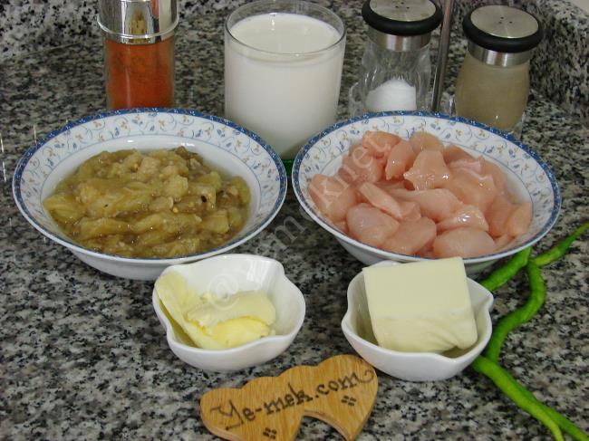 Tavuklu Hünkar Beğendi - Yapılışı (1/16) 