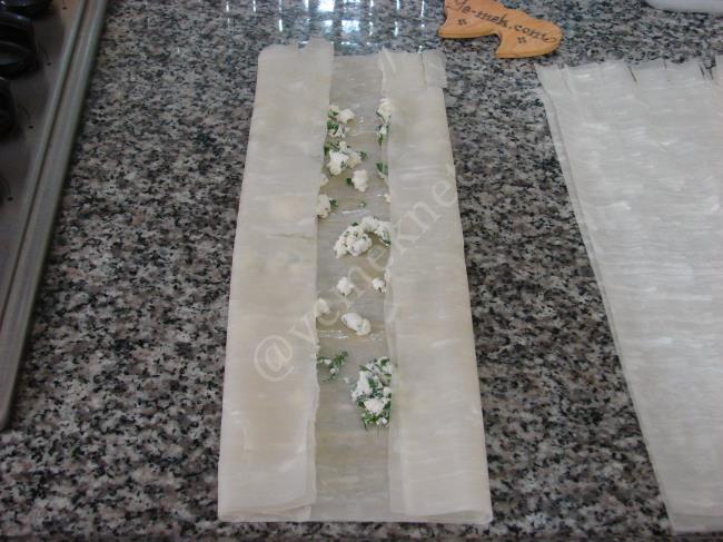 Baklavalık Yufkadan Tava Böreği - Yapılışı (6/12) 