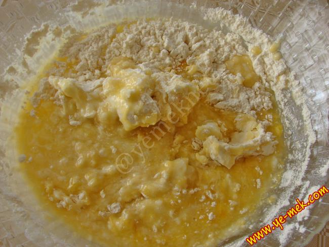 İki Renkli Papatya Kurabiye - Yapılışı (4/16) 