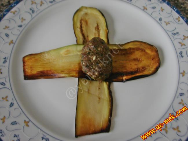 Köfteli Kürdan Kebabı - Yapılışı (11/20) 