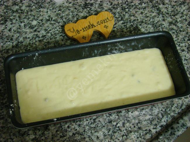 Krem Şantili  Baton Kek - Yapılışı (10/16) 