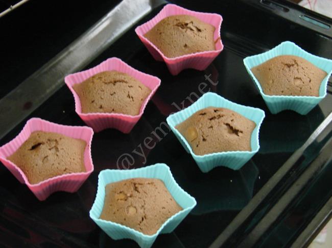 3 Malzemeli Nutellalı Cupcake - Yapılışı (8/12) 