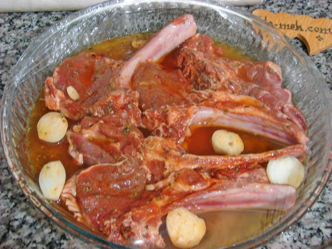 Zeytinyağı İle Kemikli Et Marinesi - Yapılışı (8/12) 