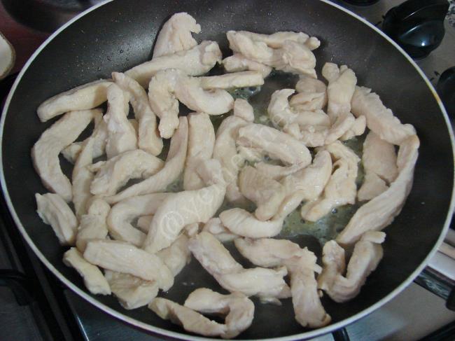 Zerdeçallı Tavuk Beğendi - Yapılışı (6/20) 