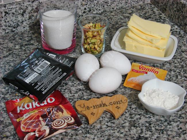 Antep Fıstıklı Brownie - Yapılışı (1/20) 