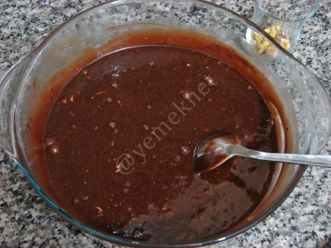 Antep Fıstıklı Brownie - Yapılışı (12/20) 