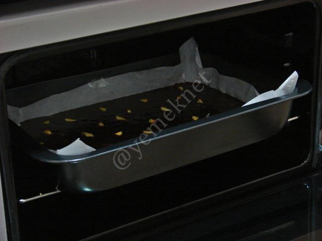 Antep Fıstıklı Brownie - Yapılışı (14/20) 