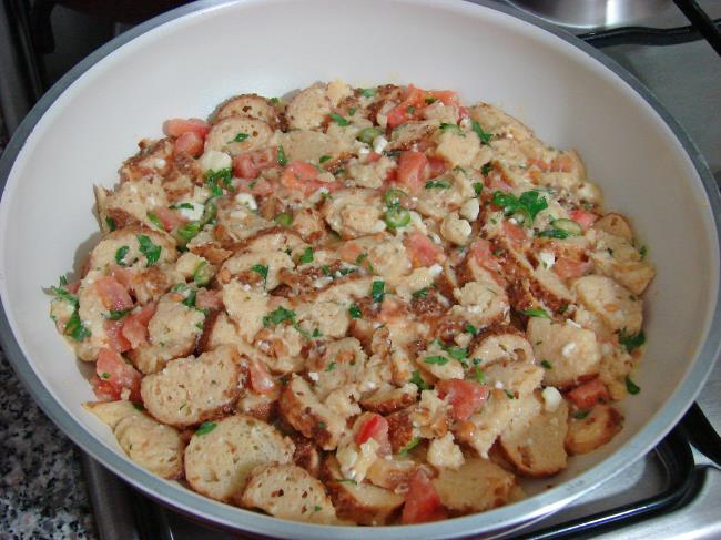 Bayat Simit Omleti - Yapılışı (10/16) 