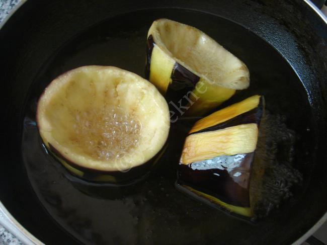 Etli Bostan Patlıcan Kebabı - Yapılışı (11/16) 