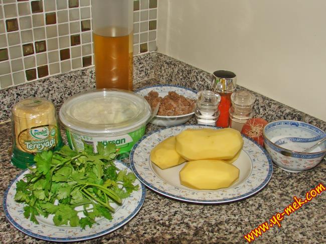 Kıymalı Patates Mantısı - Yapılışı (1/16) 