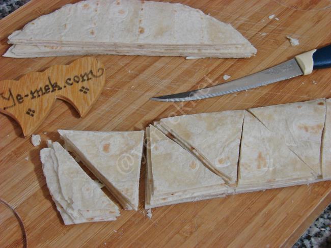 Lavaştan Baharatlı Cips - Yapılışı (4/16) 