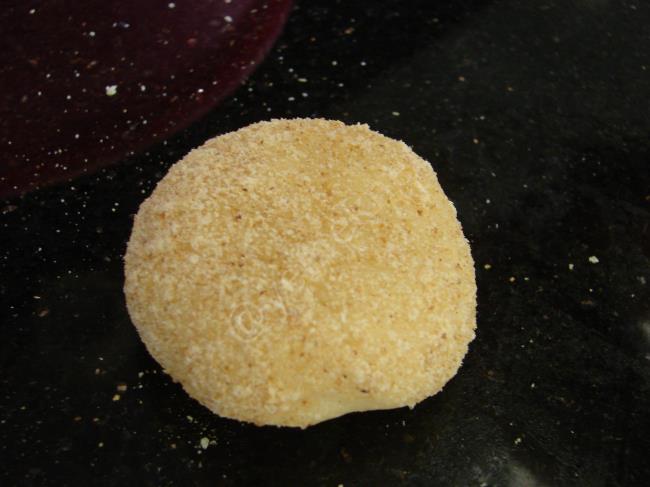 Peynirli Çiçek Poğaça - Yapılışı (8/16) 