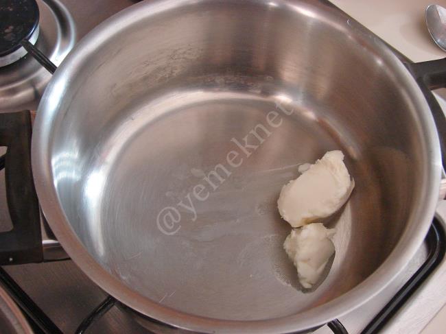 Baklalı Tarhana Çorbası - Yapılışı (2/12) 