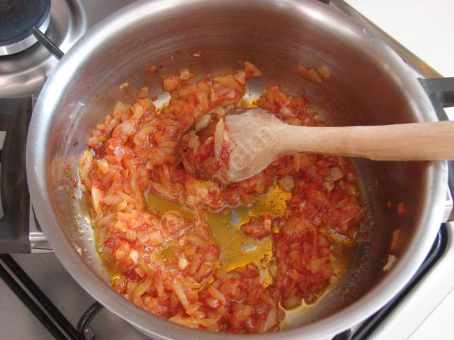 Bulgurlu Yaprak Sarma - Yapılışı (4/20) 